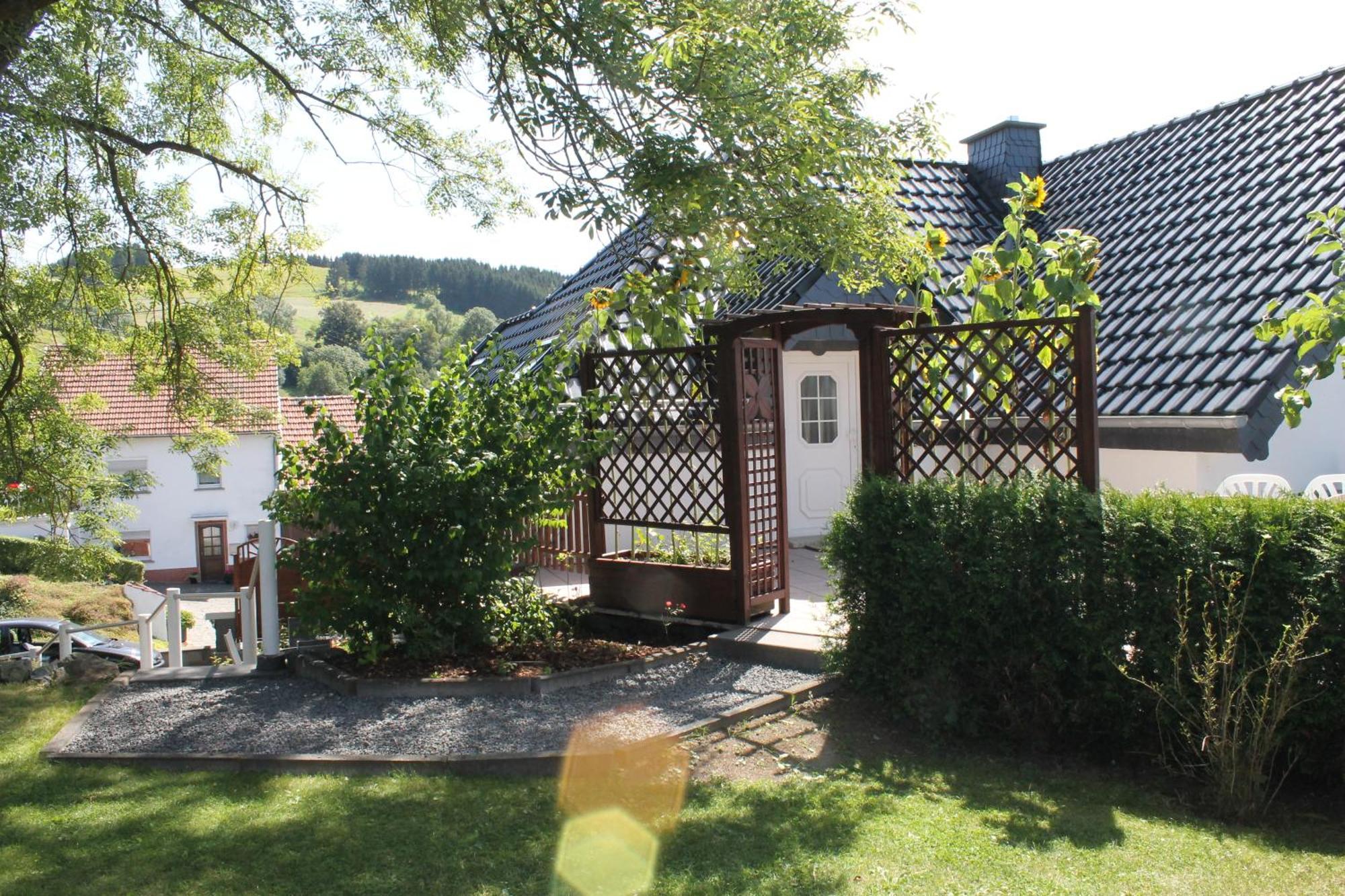 Gaestehaus Ballmann Rockeskyll Bagian luar foto